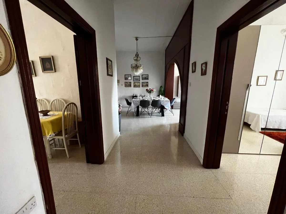 Superb 3 Bedroom Apartment In Валетта Мальта
